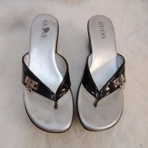 guess sierra wedge flip flop